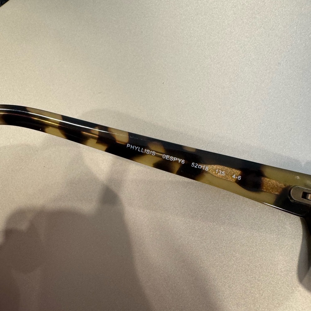 Tortoise Shell Sunglasses - Picture 3 of 3